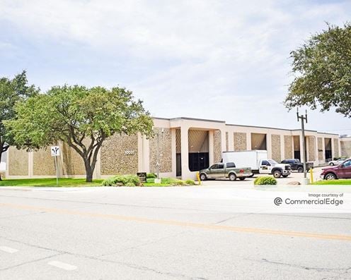 10031 Monroe Drive