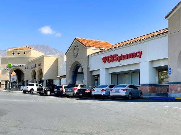 Highland Village Plaza