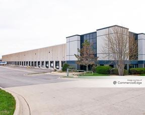West Thorndale Business Park - 1321-1375 West Thorndale Avenue