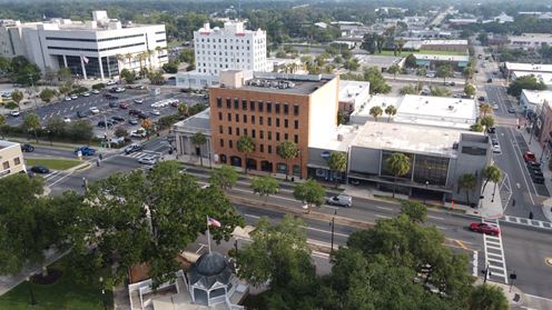 The Concord Square