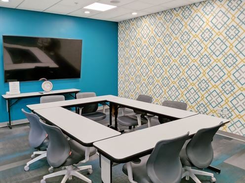 Regus - Madison - W Broadway