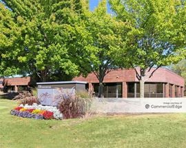Brookfield Lakes Corporate Center - 250 North Patrick Blvd