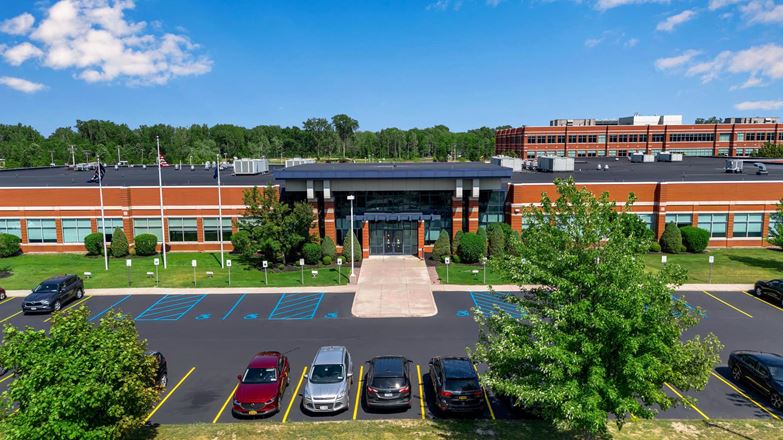 540 CrossPoint Parkway