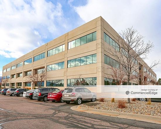 Corporate Pointe
