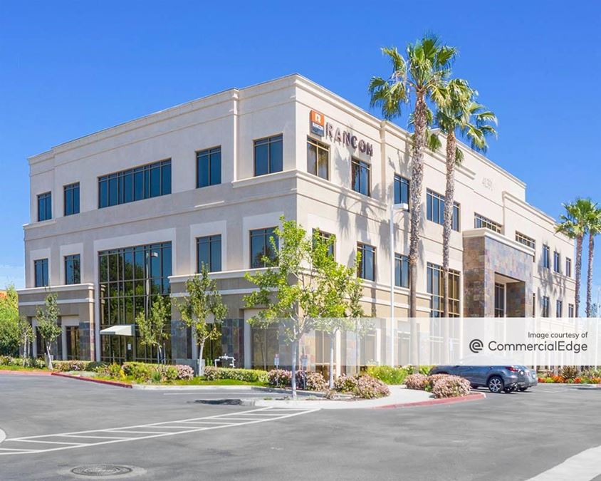 Village Walk Corporate Center - 41391 Kalmia Street, Murrieta, CA ...