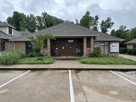 Photo of commercial space at 500 W 15th St. in Edmond