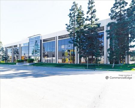 Apollo at Rosecrans - 2120 Park Place - El Segundo
