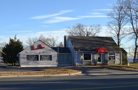 Photo of commercial space at 805 Hooper Ave. in Toms River