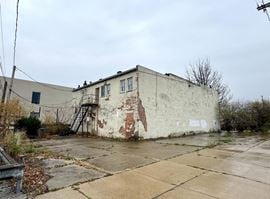 1018 Adams Street