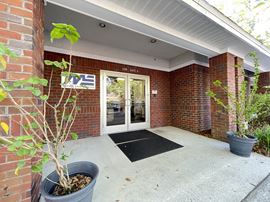 Crown Pointe IV - 2209 NW 40th Terr, Suite A