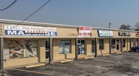 Retail space for Rent at 1416 East Main Street in League City