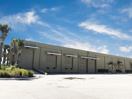 Industrial space for Rent at 7440 NW 79th St - 10,592 SF in Miami
