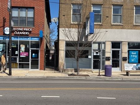 Retail space for Rent at 2008 W Chicago Ave in Chicago