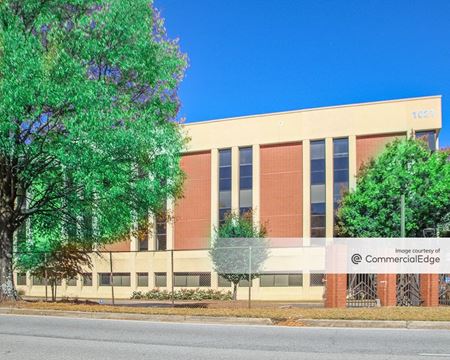 Office space for Rent at 1021 North Outer Loop Road in Atlanta