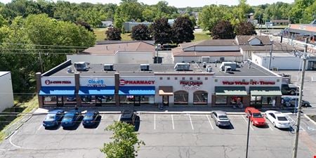 Retail space for Rent at 3265 Alexis Road in Toledo