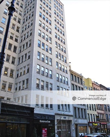 Photo of commercial space at 86 Chambers Street in New York