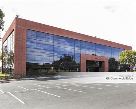 Office space for Rent at 5510 Morehouse Drive in San Diego