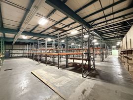 Stand Alone Warehouse Near Polk Parkway