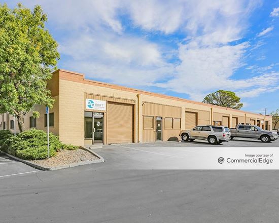 College Oak Plaza Business Park