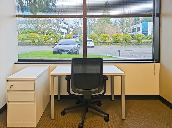 WA, Kirkland - Corporate Center