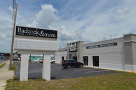 Premier Commercial Opportunity in Dunnellon, FL - Sale or Lease