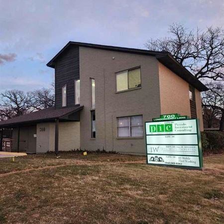 Photo of commercial space at 700 Londonderry Ln in Denton