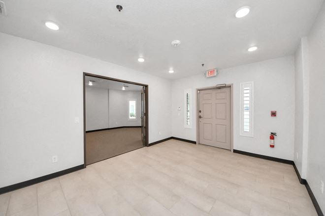 Premier Sugar Land  Office Condo For Sale and/or For Lease