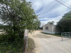 7415 Burleson Manor Rd