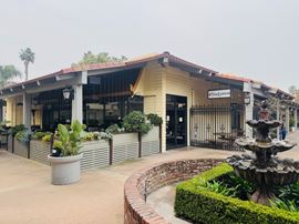 Los Alamitos Plaza
