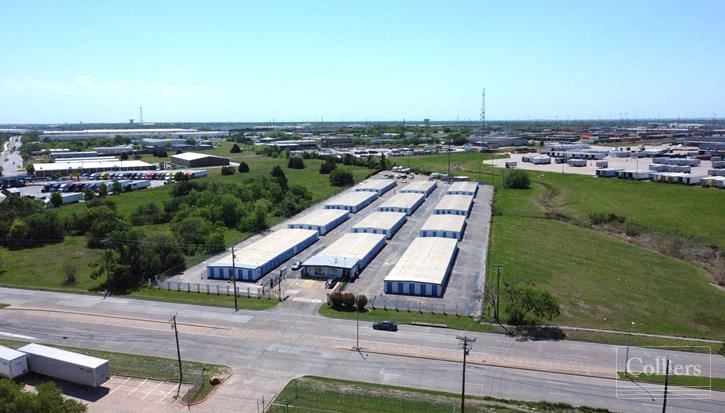 $7,500,000 | 58,889 SF | Store It All Self Storage