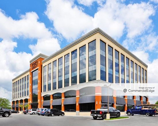 Fairfax Circle Building