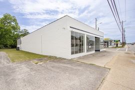 348 Broad Street