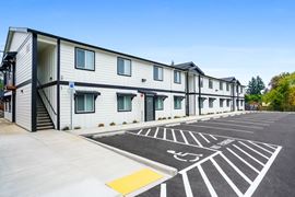 Carlton Palms Apartments