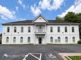 Marietta Office Suites | Five Full-Service Office Suites | ±650 SF to ±1,750 SF