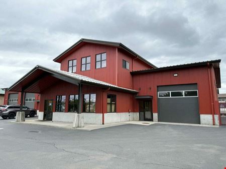 Photo of commercial space at 20655 Carmen Loop in Bend
