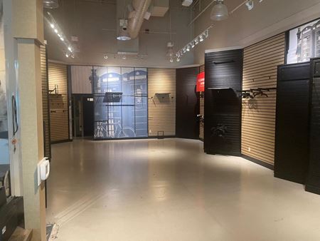 0219A    Space Photo Gallery 3