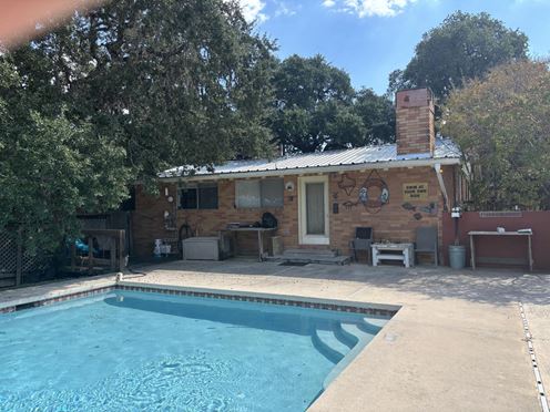 Forrenville Residential Rental Compound