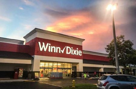 Retail space for Rent at 5547 SE Federal Hwy in Stuart