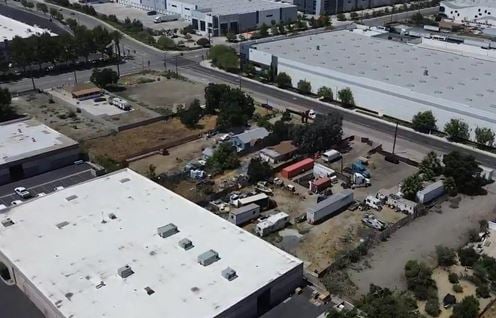 ±0.75 AC Industrial Light in Industrial-Commercial Hub