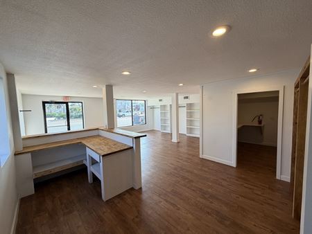 Retail space for Rent at 416 3rd St S # 101 in Jacksonville Beach
