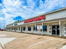 Retail/Office Suites For Lease | ±1,745 SF