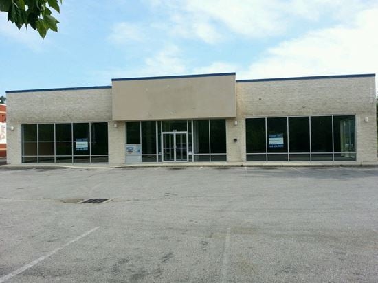 1012 Western Ave.