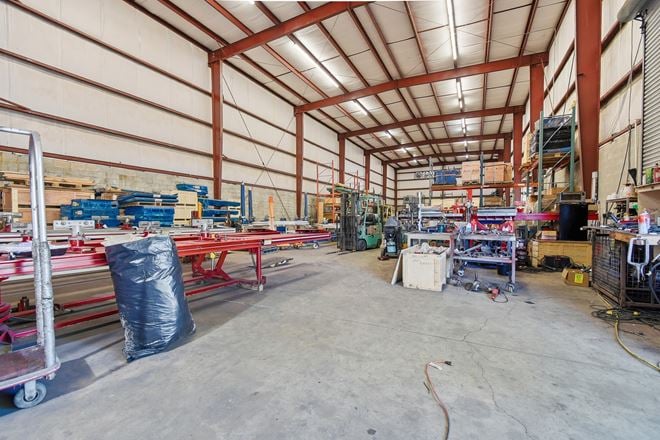 Investment Opportunity - Fully Leased 13,436 SF Warehouse Facility 6.50% Cap