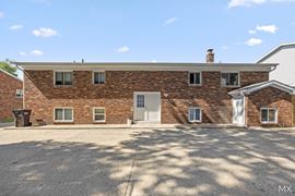 1860 Prairie Parkway SW