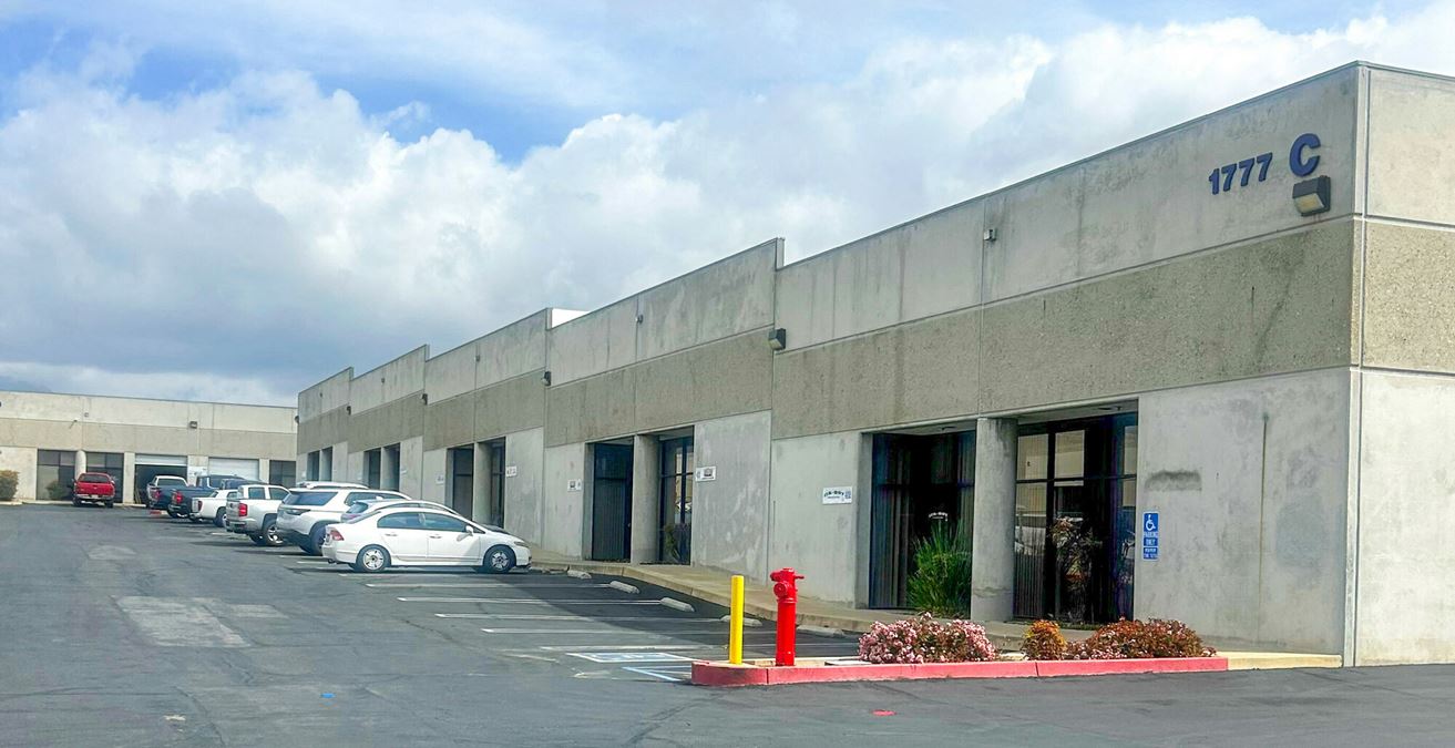 17777 W Arrow Rte