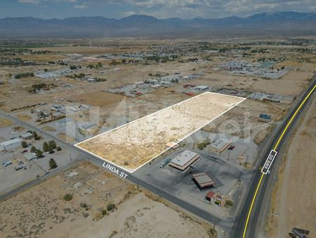 Photo of commercial space at 901 Linda Street in Pahrump