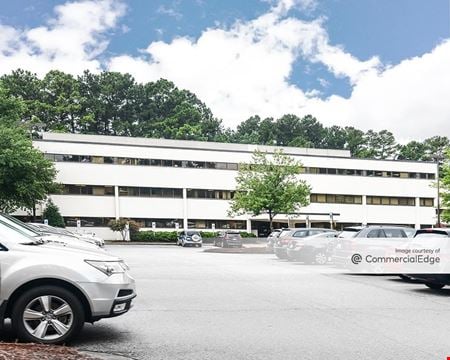 Office space for Rent at 2920 Highwoods Blvd in Raleigh