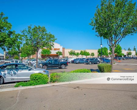 Retail space for Rent at 2461 Naglee Road in Tracy