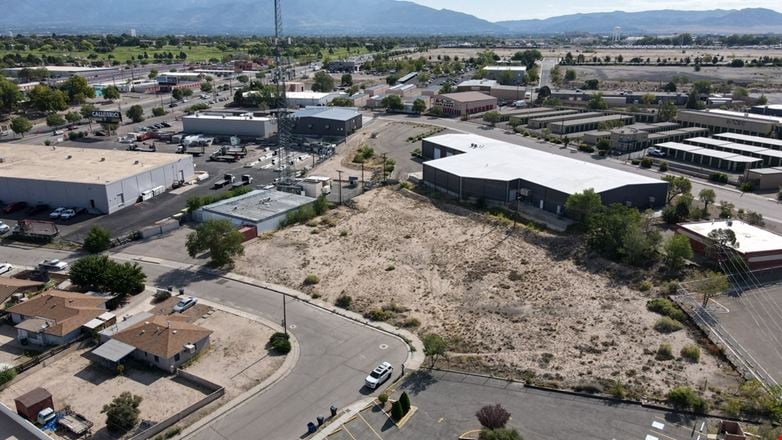 PRIME ±1.17 ACRE INDUSTRIAL YARD NEAR AIRPORT & I25