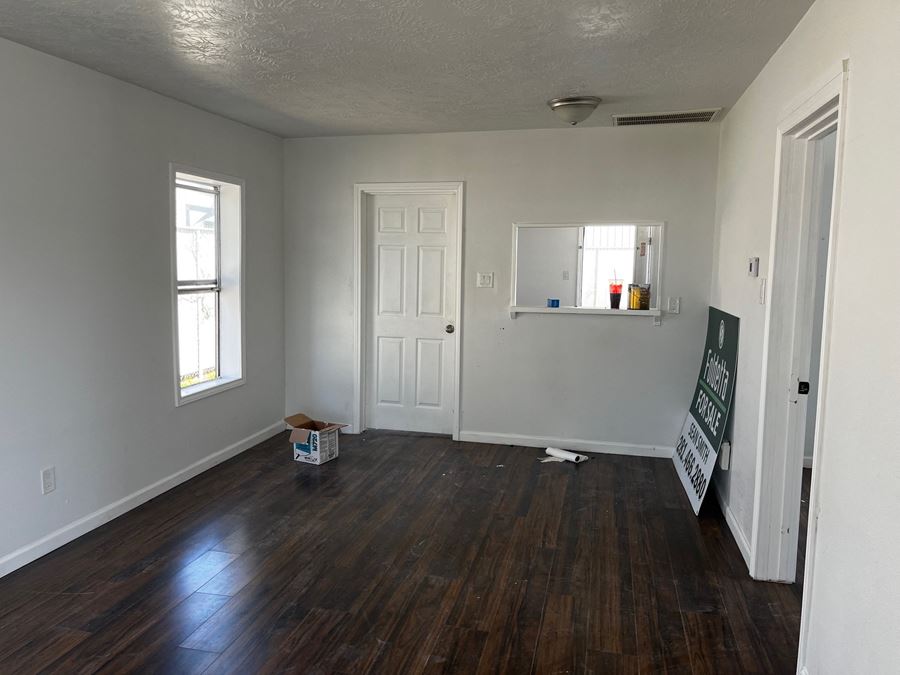 2727 Morning Glory Drive